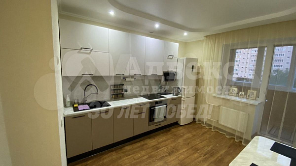 Квартира 1-комн., 45 м²