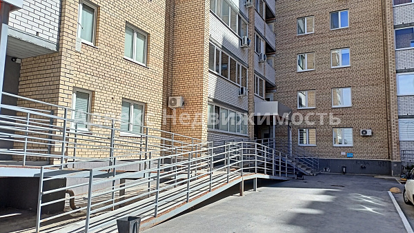 Квартира 4-комн., 82.5 м²