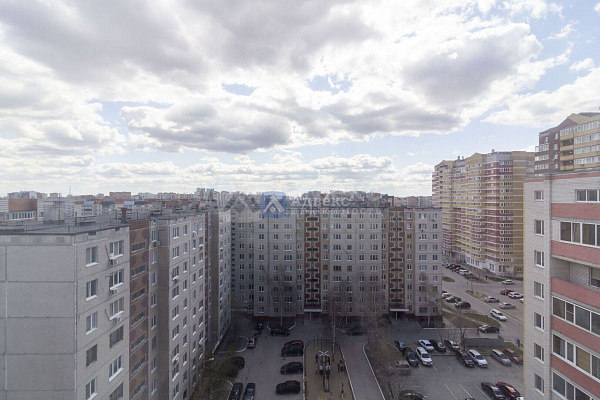 Квартира 3-комн., 160 м² Квартира 3-комн., 160 м²