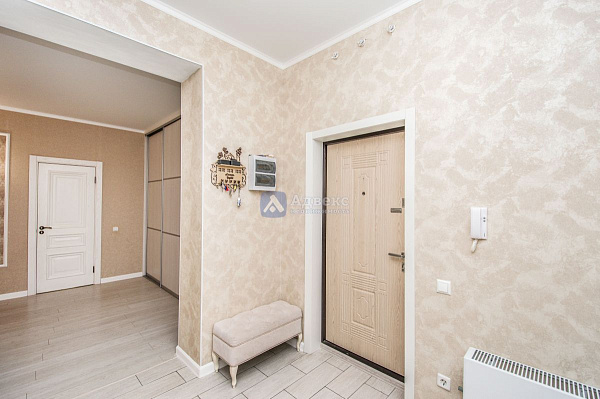 Квартира студия, 88.9 м²