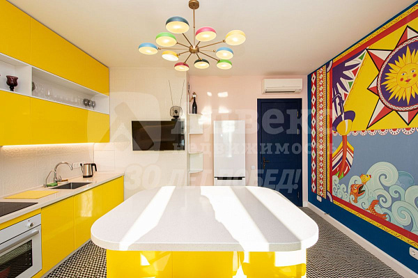 Квартира 2-комн., 90.6 м²