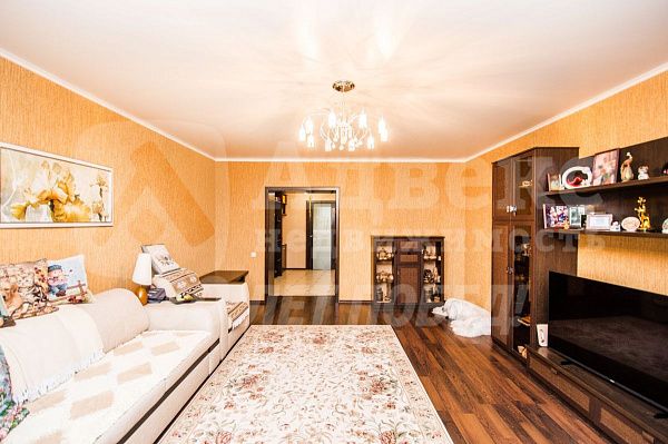 Квартира 2-комн., 74 м²