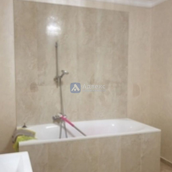 Квартира 3-комн., 126.9 м²