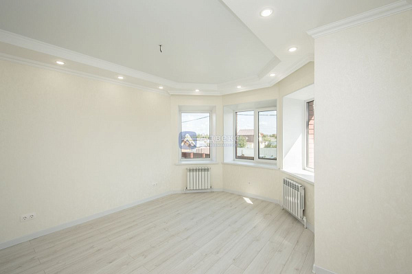 Коттедж 200 м² Коттедж 200 м²