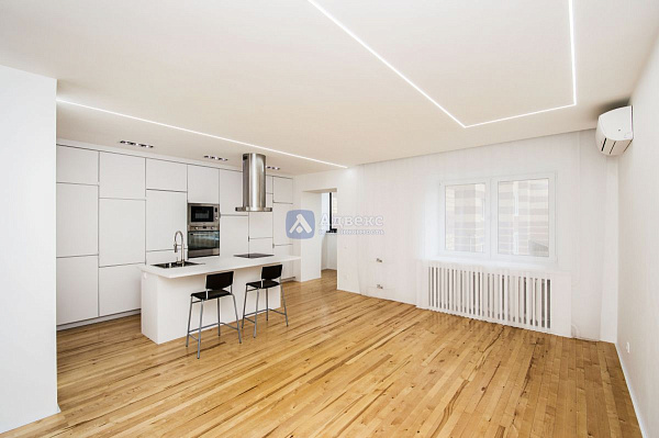 2-к квартира, 61 кв.м.