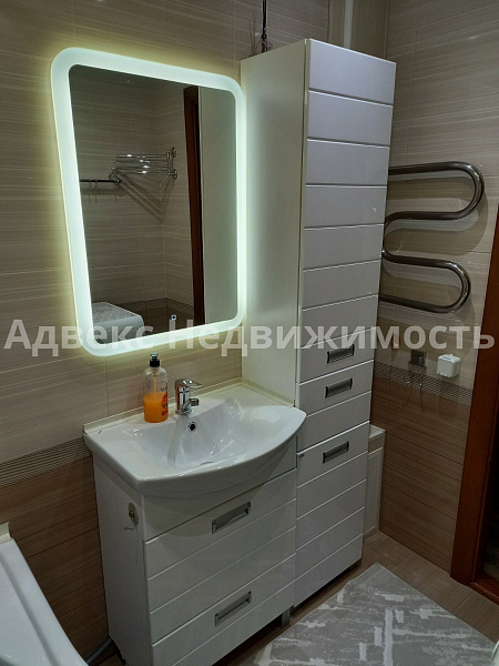 Квартира 3-комн., 98.6 м²