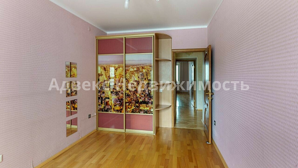 Квартира 3-комн., 73 м²