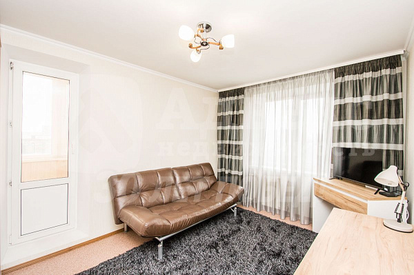 Квартира 3-комн., 87 м²