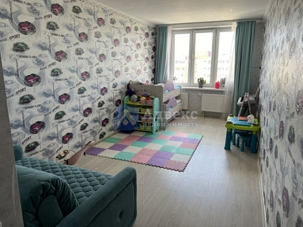 Квартира 2-комн., 81.7 м²