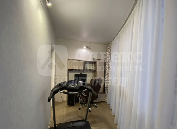 Квартира 3-комн., 105 м²