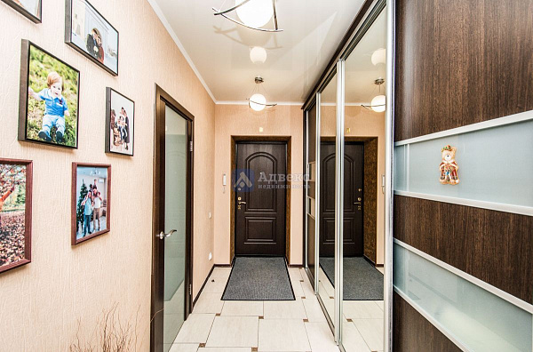 2-к квартира, 74 кв.м.