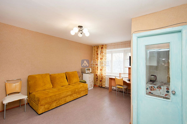 Квартира 3-комн., 55 м²