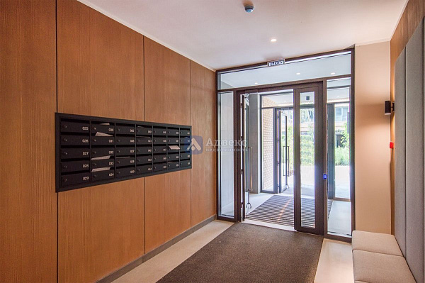 Квартира 2-комн., 81.8 м²