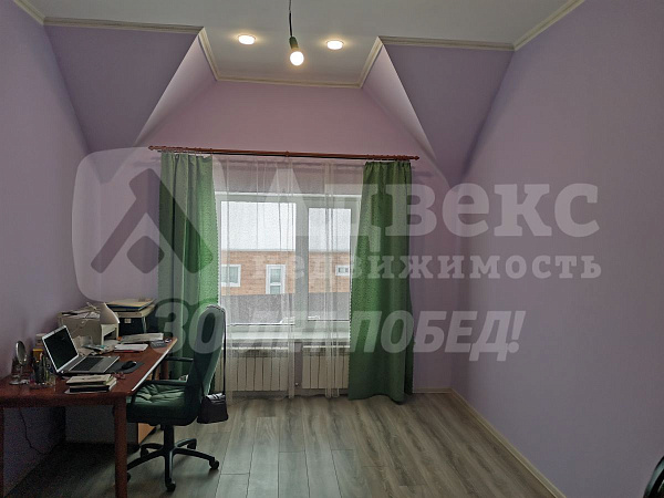 Коттедж 207 м²