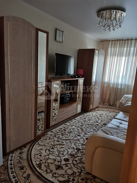 Квартира 1-комн., 42 м²