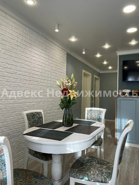 Квартира 3-комн., 90.1 м²