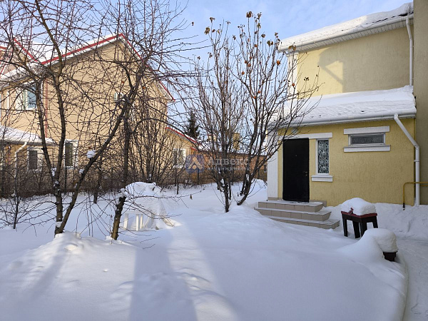 Дом, 230 кв.м.