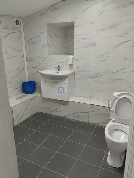 Офисные помещения 13.9 м²