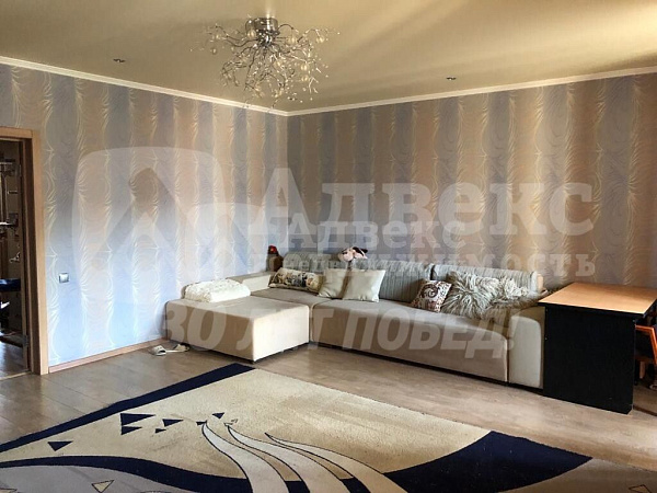 Квартира 4-комн., 140.3 м²