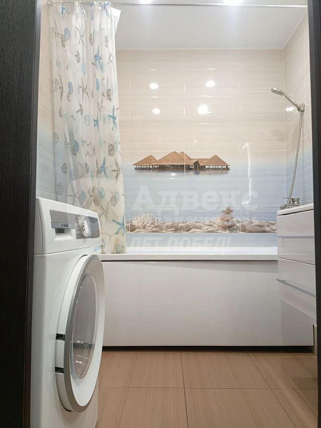 Квартира 2-комн., 67 м²