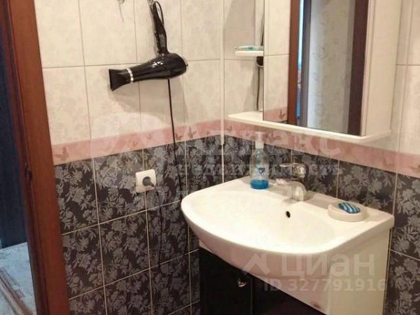 Квартира 2-комн., 67 м²