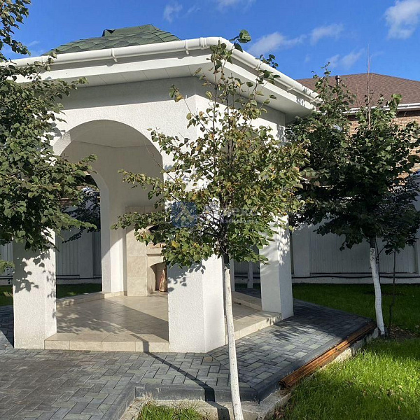 Коттедж 410 м²