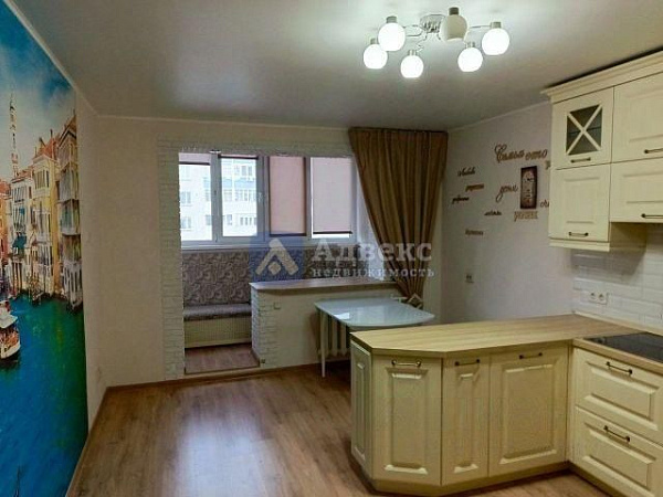 3-к квартира, 85 кв.м. 3-к квартира, 85 кв.м.