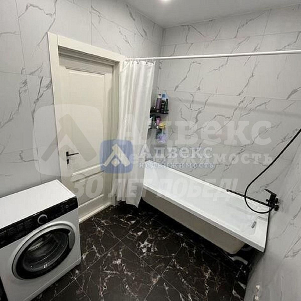 Квартира 2-комн., 73 м²