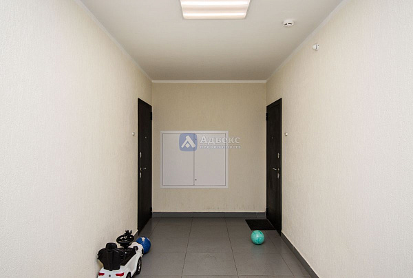 Квартира 3-комн., 80 м² Квартира 3-комн., 80 м²
