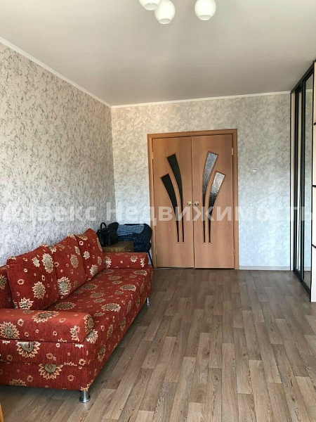 Квартира 3-комн., 70 м²