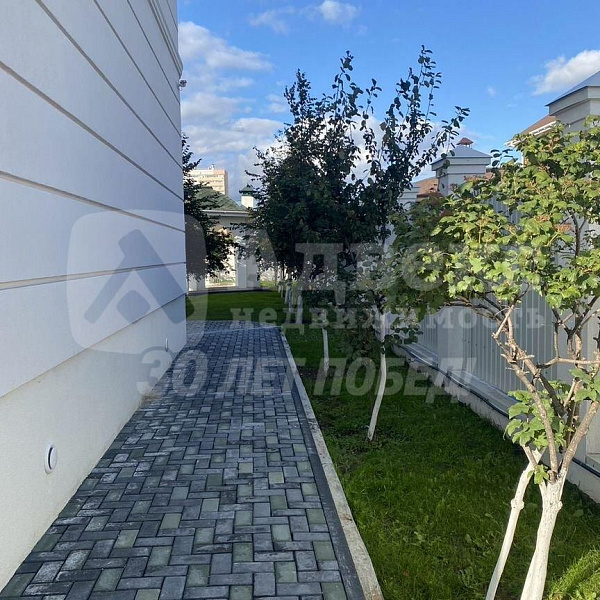 Коттедж 410 м²