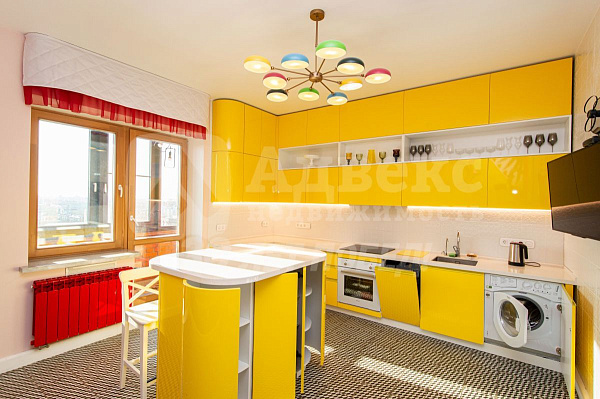 Квартира 2-комн., 90.6 м²