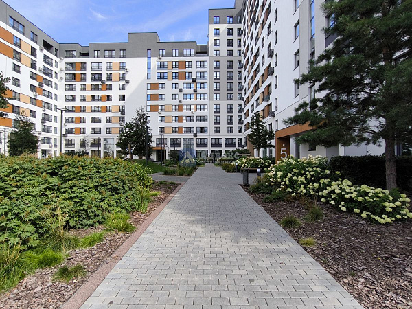 Квартира 3-комн., 132.2 м²