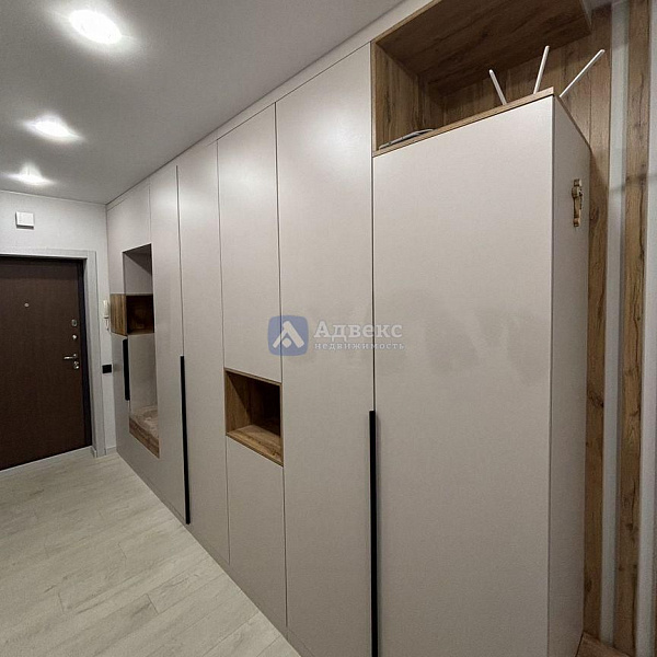 Квартира 4-комн., 101 м²