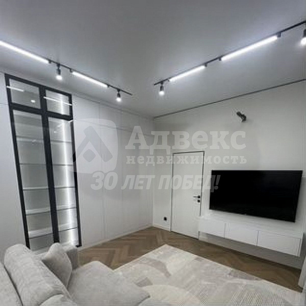 Квартира 2-комн., 82 м²