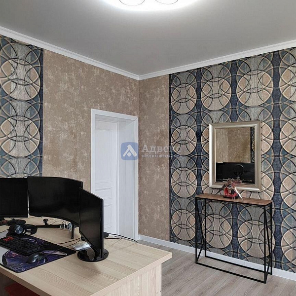 Коттедж 301.2 м²