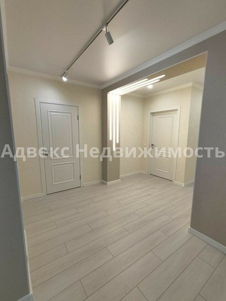 Квартира 3-комн., 120 м²