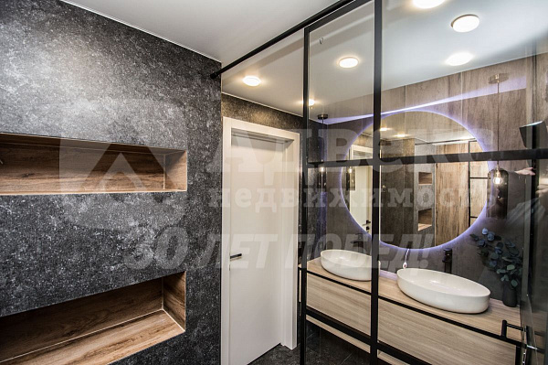 4-к квартира, 104 кв.м.