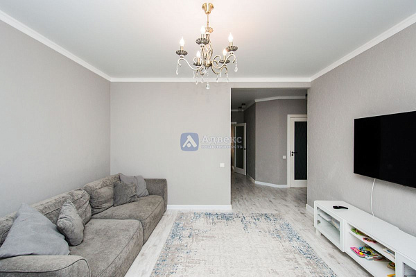 Квартира 3-комн., 94.9 м²