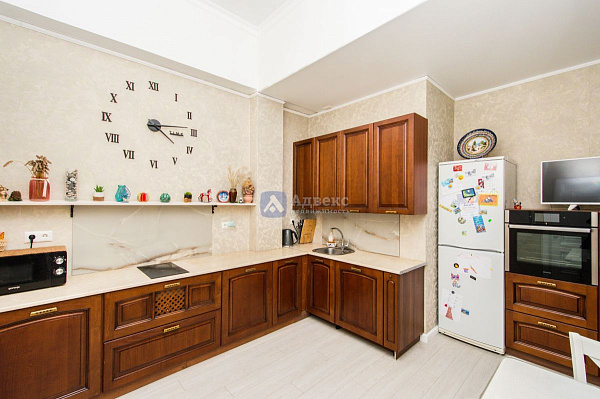Квартира студия, 88.9 м²