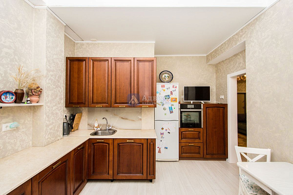 Квартира студия, 88.9 м²