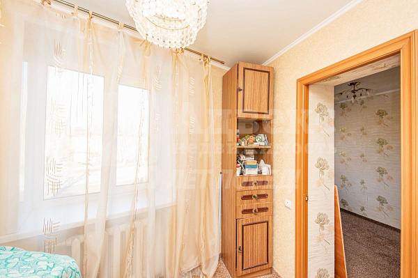 Квартира 3-комн., 64 м²