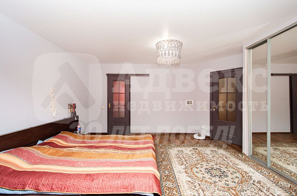 Коттедж 230 м²