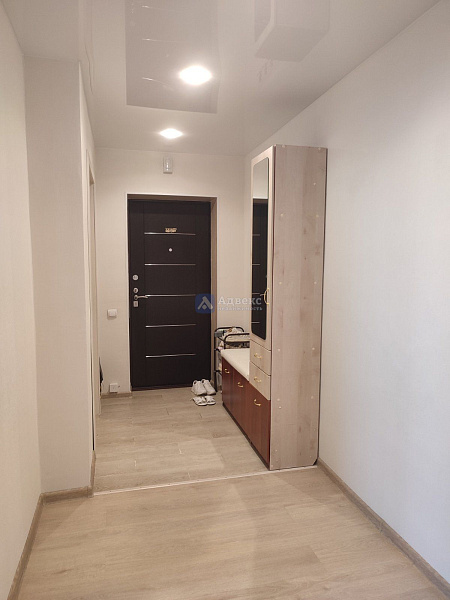 Квартира 2-комн., 63 м² Квартира 2-комн., 63 м²