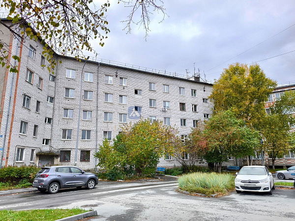 Квартира 3-комн., 52 м² Квартира 3-комн., 52 м²