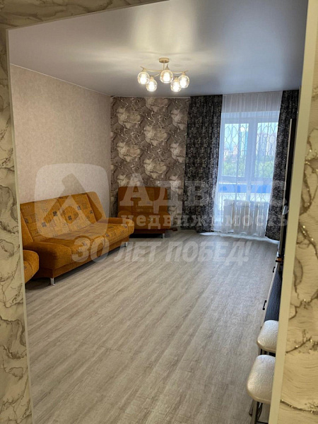 Квартира 2-комн., 65 м²
