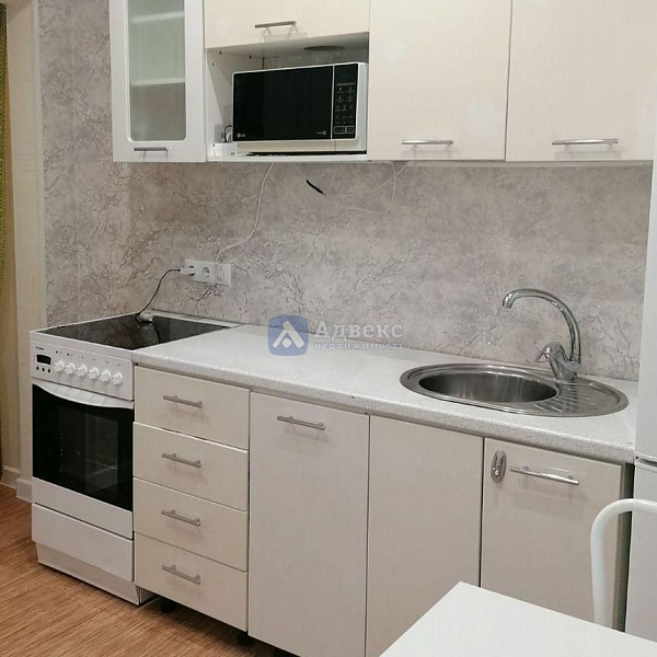 Квартира 1-комн., 43 м² Квартира 1-комн., 43 м²