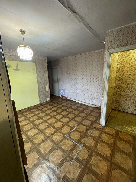 Квартира 3-комн., 56 м²