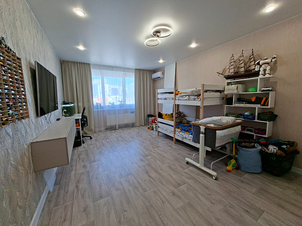 Квартира 2-комн., 67.4 м²