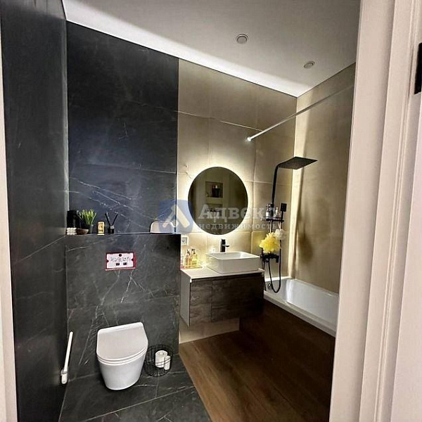 Квартира 2-комн., 65 м² Квартира 2-комн., 65 м²